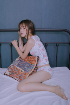 你妈妈也一样电影